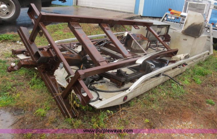 image for item F8011 Jerr-Dan aluminum rollback bed