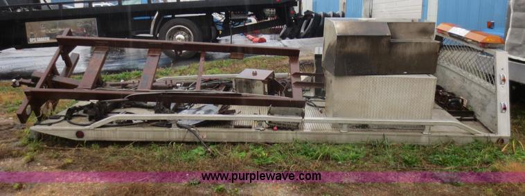 image for item F8011 Jerr-Dan aluminum rollback bed