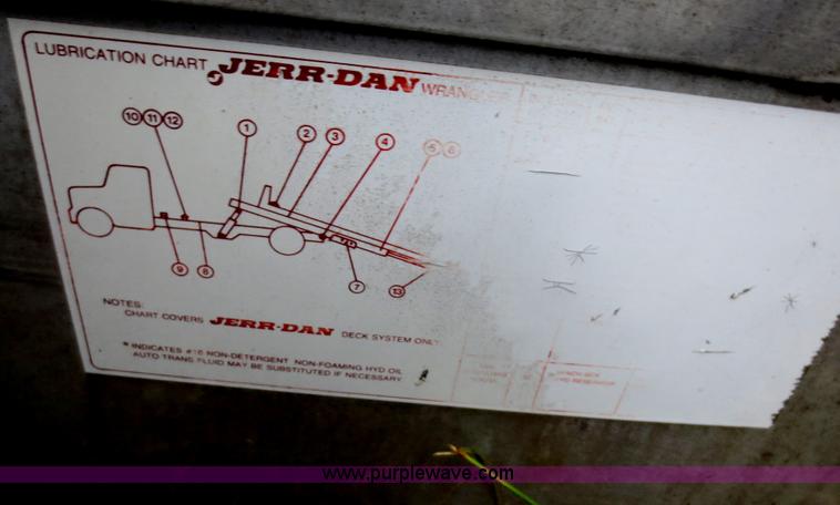 image for item F8011 Jerr-Dan aluminum rollback bed