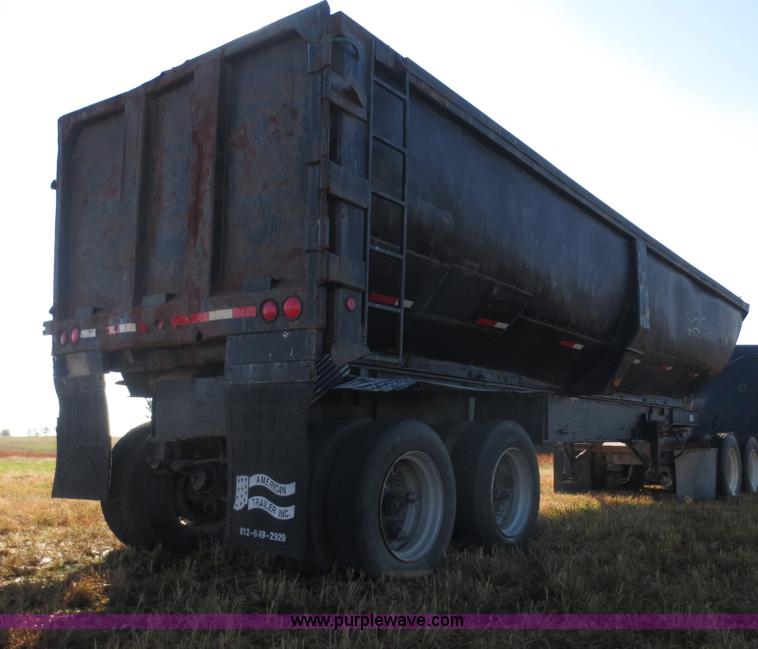 image for item F8014 1984 Hobbs 32' end dump trailer