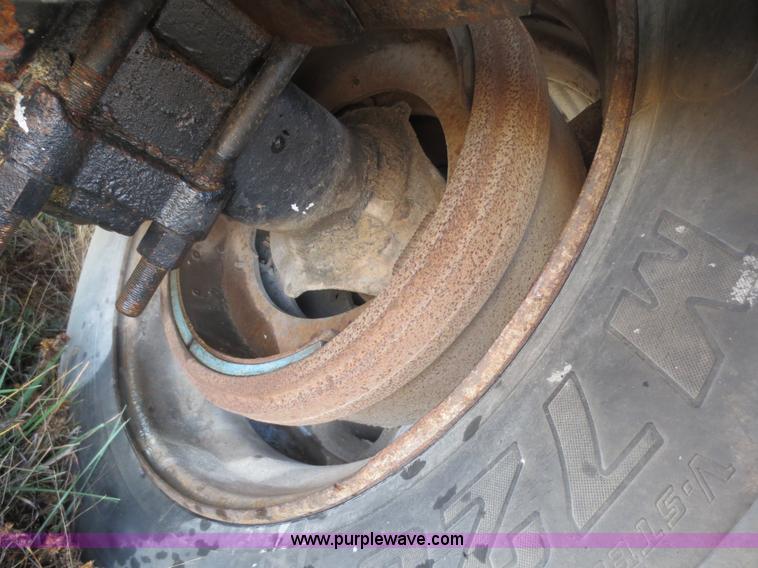 image for item F8014 1984 Hobbs 32' end dump trailer