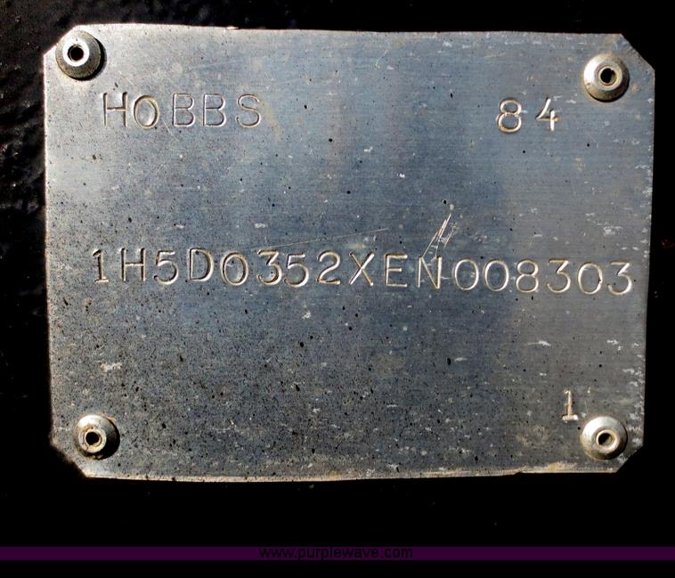 image for item F8014 1984 Hobbs 32' end dump trailer