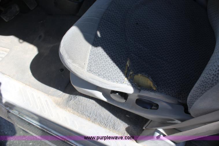 image for item G4158 2000 Ford F150 SuperCab pickup truck