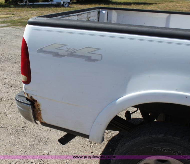 image for item G4158 2000 Ford F150 SuperCab pickup truck