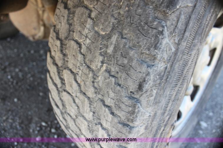 image for item G4158 2000 Ford F150 SuperCab pickup truck