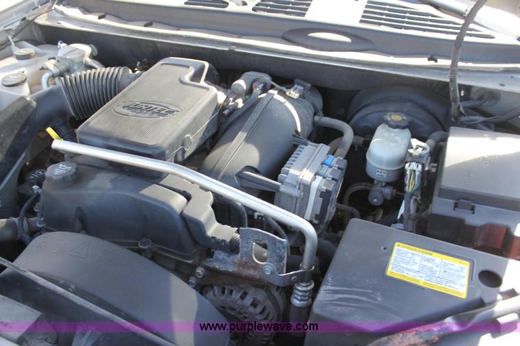 image for item G4159 2005 Buick Rainier CXL SUV