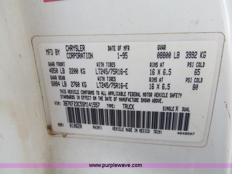 image for item G4337 1995 Dodge Ram 2500 ST flatbed truck