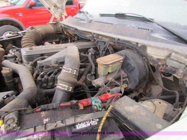 image for item G4337 1995 Dodge Ram 2500 ST flatbed truck