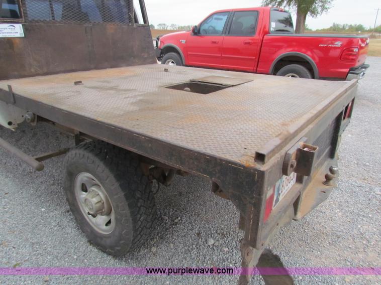 image for item G4337 1995 Dodge Ram 2500 ST flatbed truck