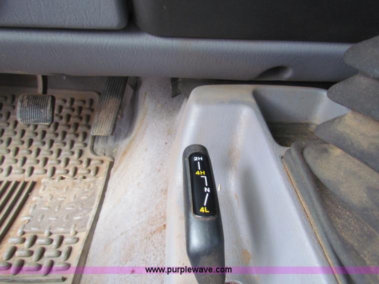 image for item G4338 1997 Jeep Wrangler Sport