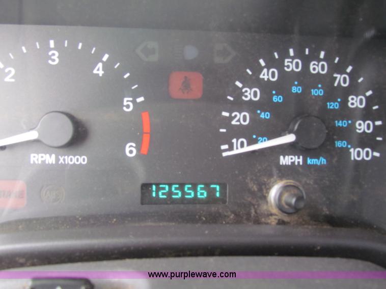 image for item G4338 1997 Jeep Wrangler Sport