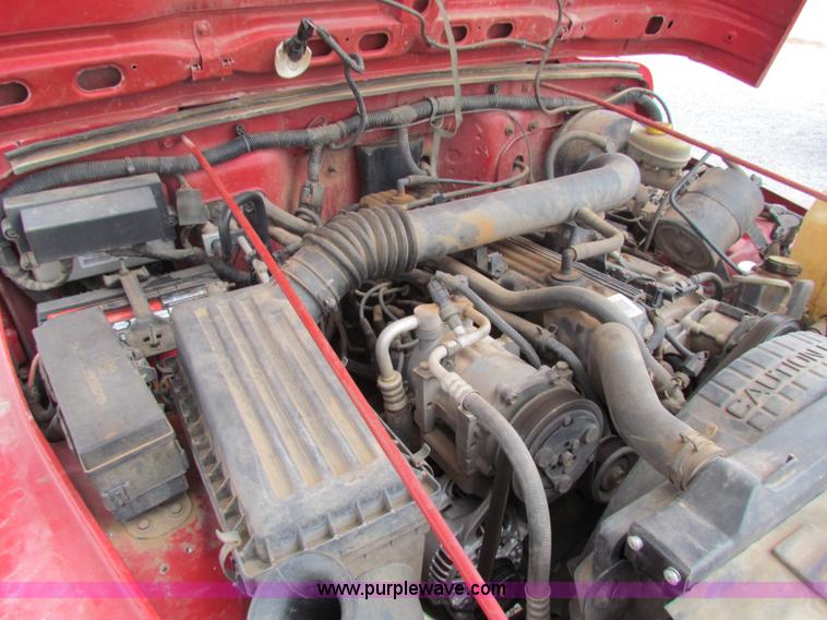 image for item G4338 1997 Jeep Wrangler Sport