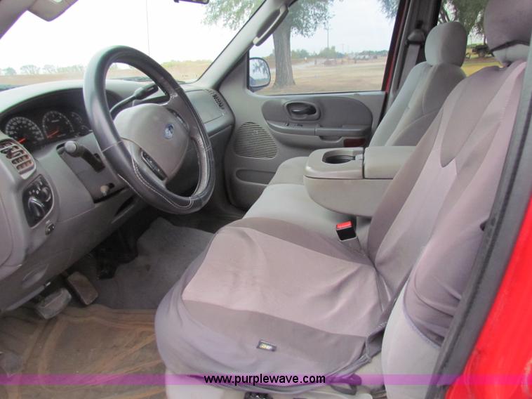 image for item G4339 2003 Ford F150 XLT pickup truck