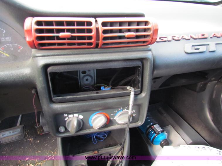 image for item G4341 1993 Pontiac Grand Am GT