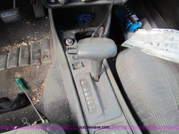 image for item G4341 1993 Pontiac Grand Am GT