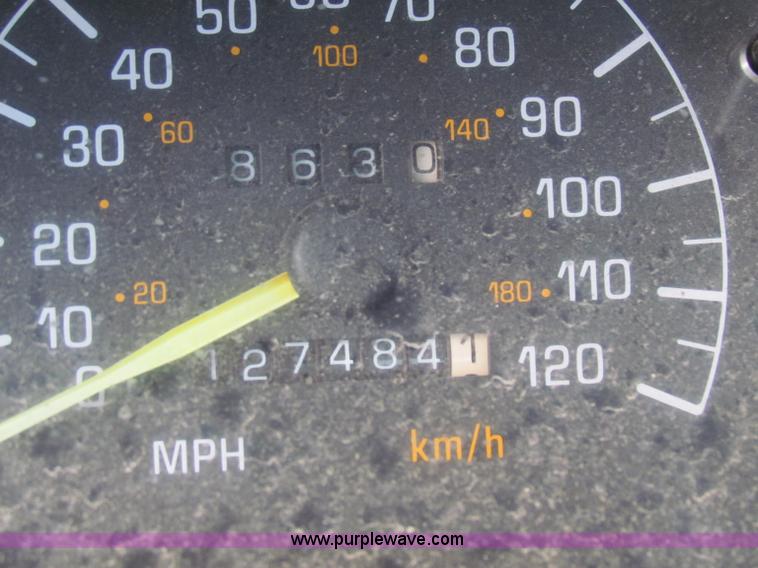 image for item G4341 1993 Pontiac Grand Am GT