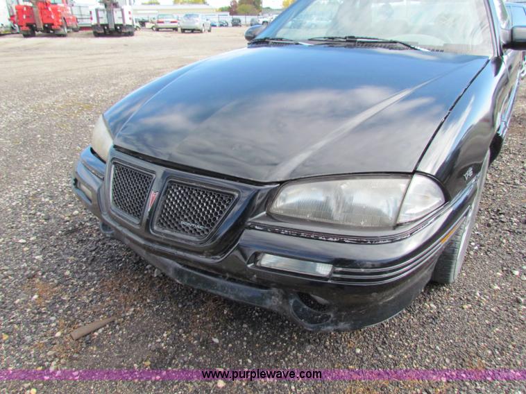 image for item G4341 1993 Pontiac Grand Am GT