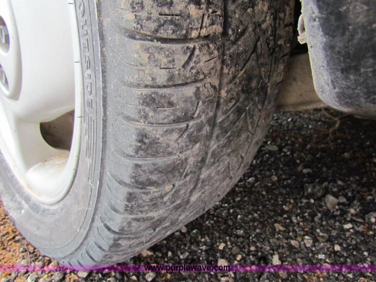 image for item G4341 1993 Pontiac Grand Am GT