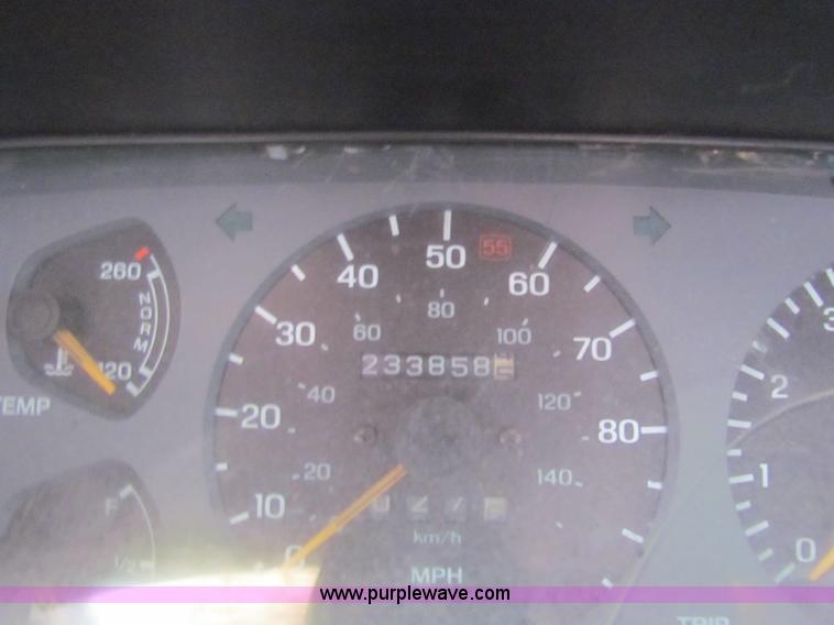 image for item G4349 1989 Ford Probe LX