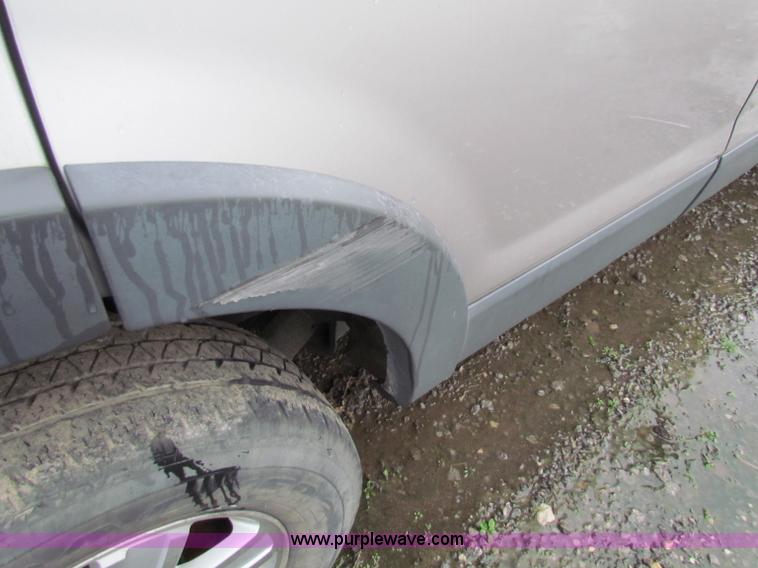 image for item G4351 2006 Ford Explorer XLT SUV