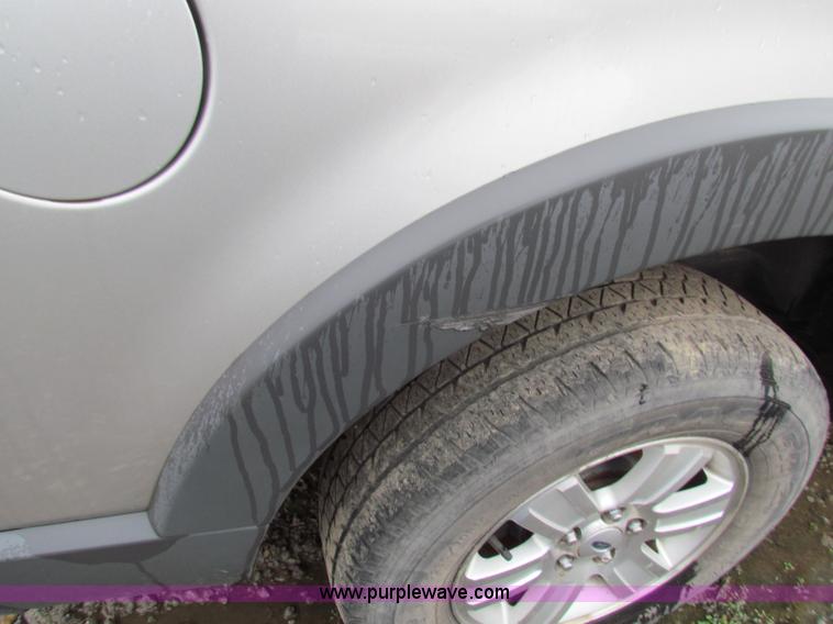 image for item G4351 2006 Ford Explorer XLT SUV