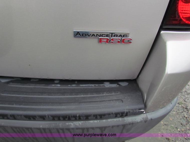 image for item G4351 2006 Ford Explorer XLT SUV