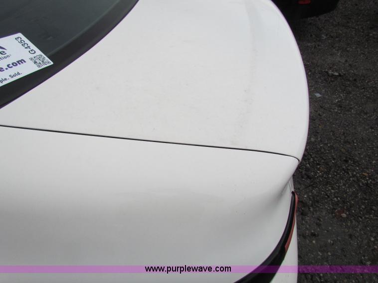 image for item G4353 2000 Chrysler Cirrus LXi