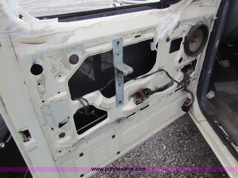 image for item G4356 1990 Ford F250 HD SuperCab pickup truck