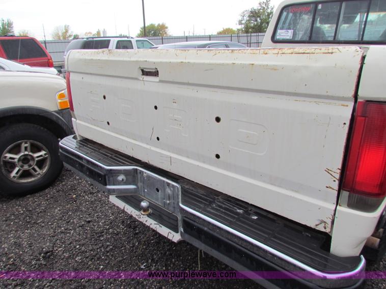 image for item G4356 1990 Ford F250 HD SuperCab pickup truck