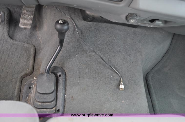 image for item G6175 2005 Ford F250 Super Duty XLT SuperCab pickup truck