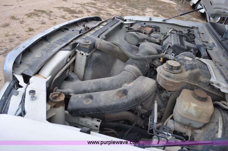 image for item G6175 2005 Ford F250 Super Duty XLT SuperCab pickup truck