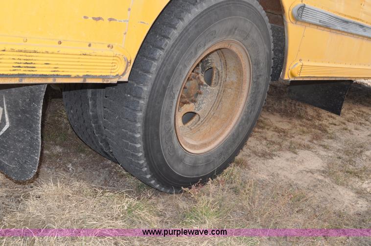 image for item G6176 1976 Chevrolet C60 school bus