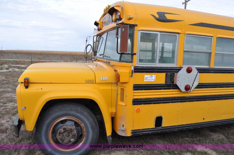 image for item G6178 1978 Ford B600 school bus