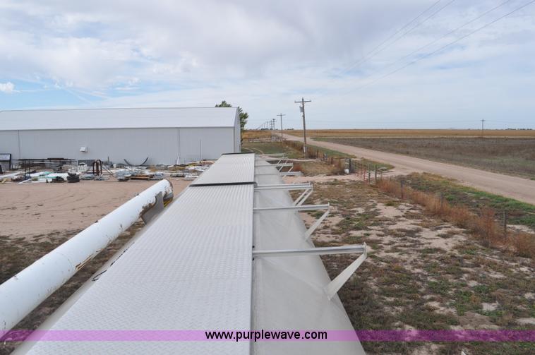 image for item G6179 1997 Pacer bulk feed trailer