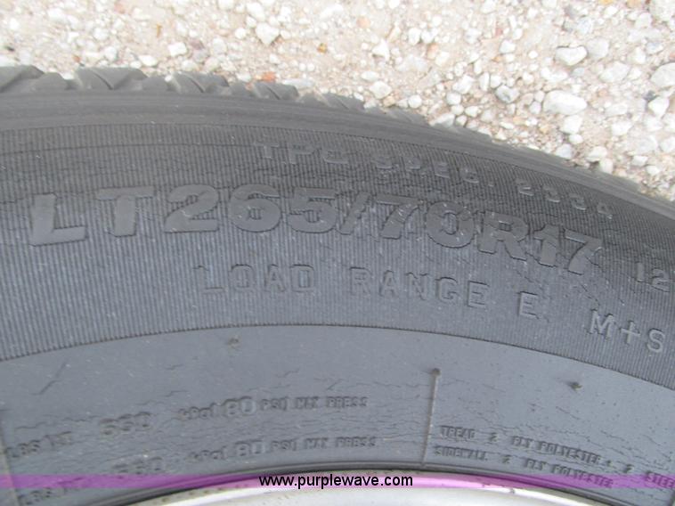 image for item G9404 1997 Ford Expedition Eddie Bauer SUV