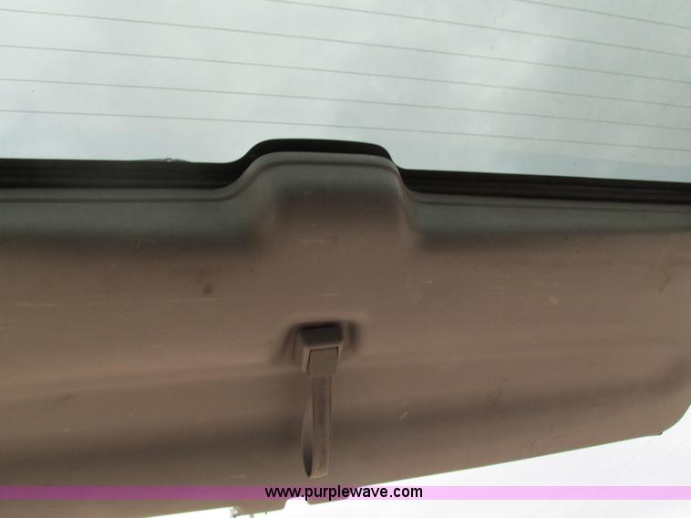 image for item G9404 1997 Ford Expedition Eddie Bauer SUV