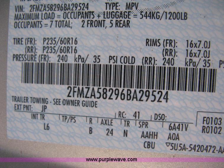 image for item H4482 2006 Ford Freestar Limited van