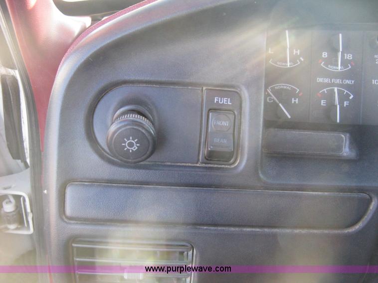 image for item H4490 1996 Ford F350 XLT utility truck