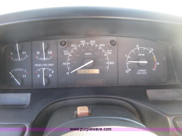 image for item H4490 1996 Ford F350 XLT utility truck