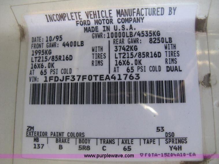 image for item H4490 1996 Ford F350 XLT utility truck