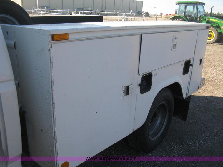 image for item H4490 1996 Ford F350 XLT utility truck