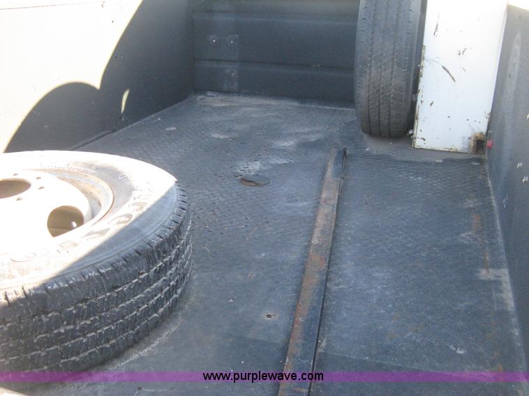 image for item H4490 1996 Ford F350 XLT utility truck