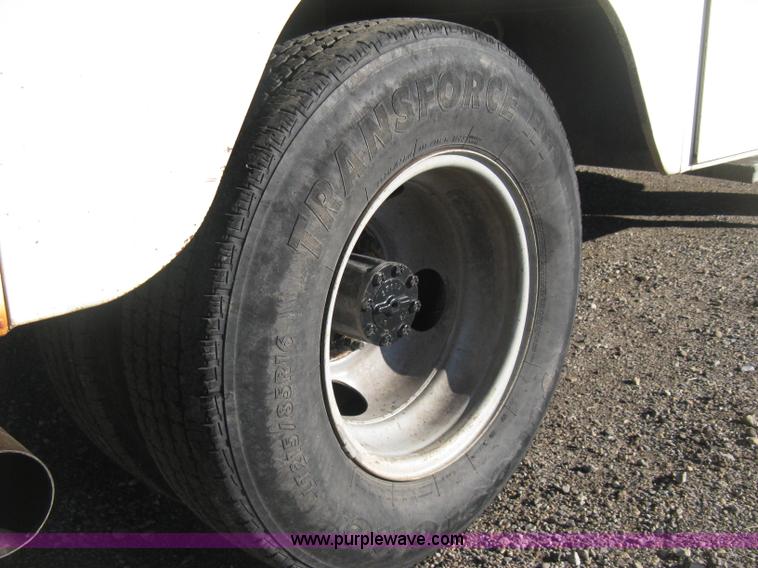 image for item H4490 1996 Ford F350 XLT utility truck