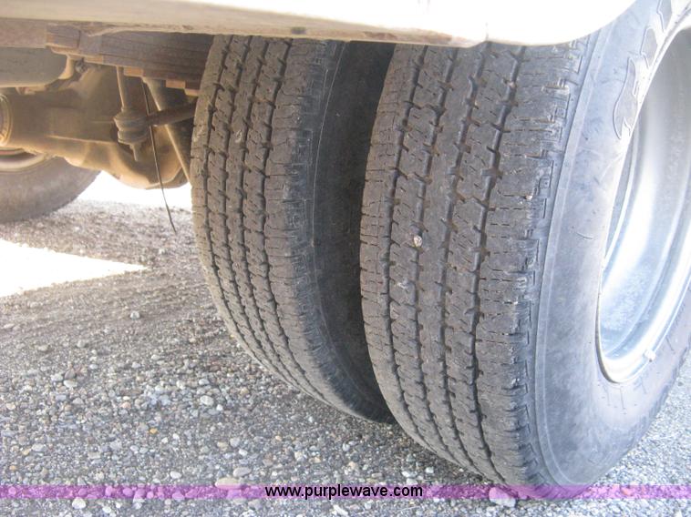 image for item H4490 1996 Ford F350 XLT utility truck