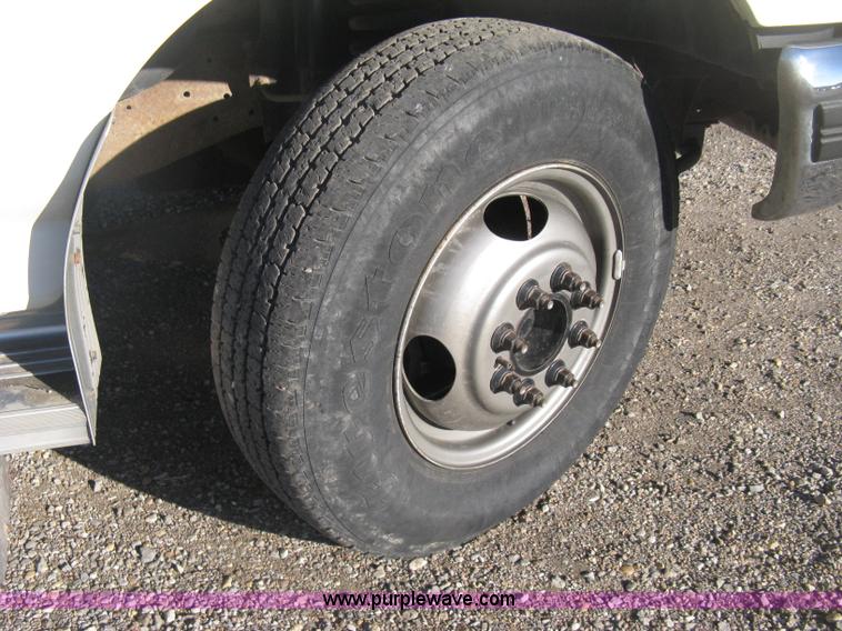 image for item H4490 1996 Ford F350 XLT utility truck