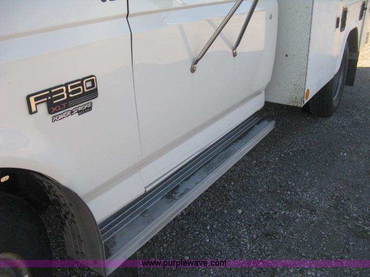 image for item H4490 1996 Ford F350 XLT utility truck