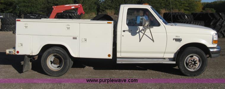 image for item H4491 1996 Ford F350 XLT utility truck