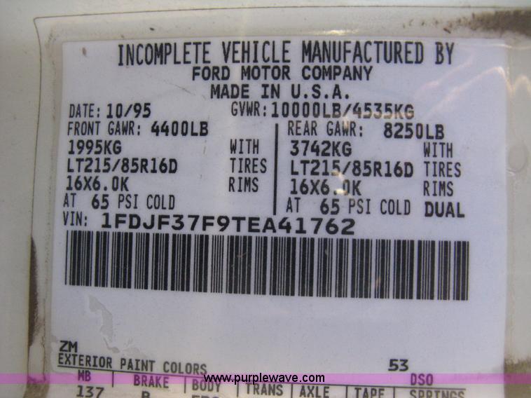 image for item H4491 1996 Ford F350 XLT utility truck