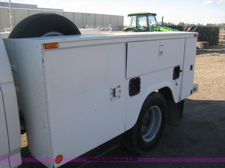 image for item H4491 1996 Ford F350 XLT utility truck