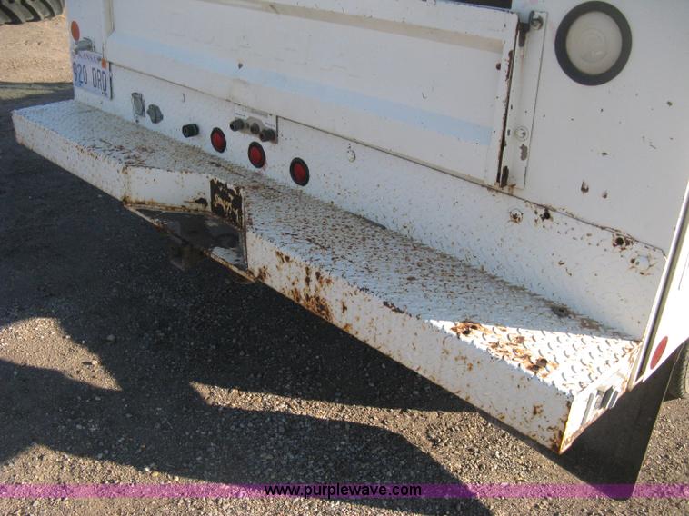 image for item H4491 1996 Ford F350 XLT utility truck